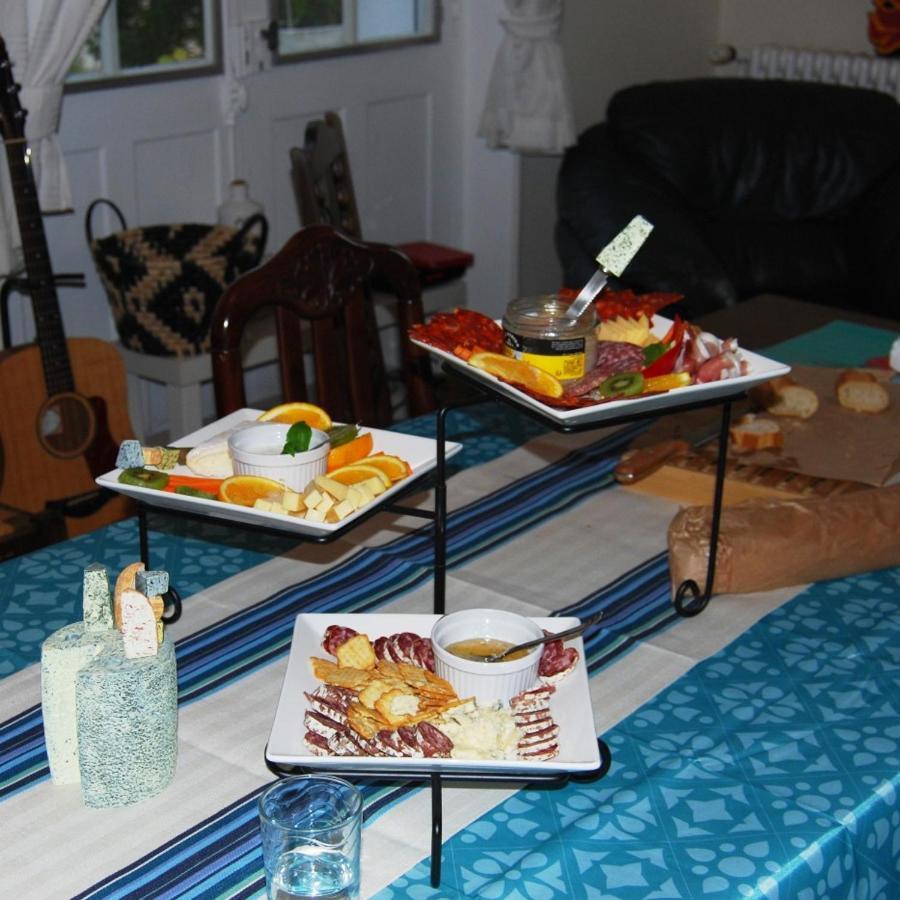 White Grape Inn Piegut-Pluviers Ngoại thất bức ảnh